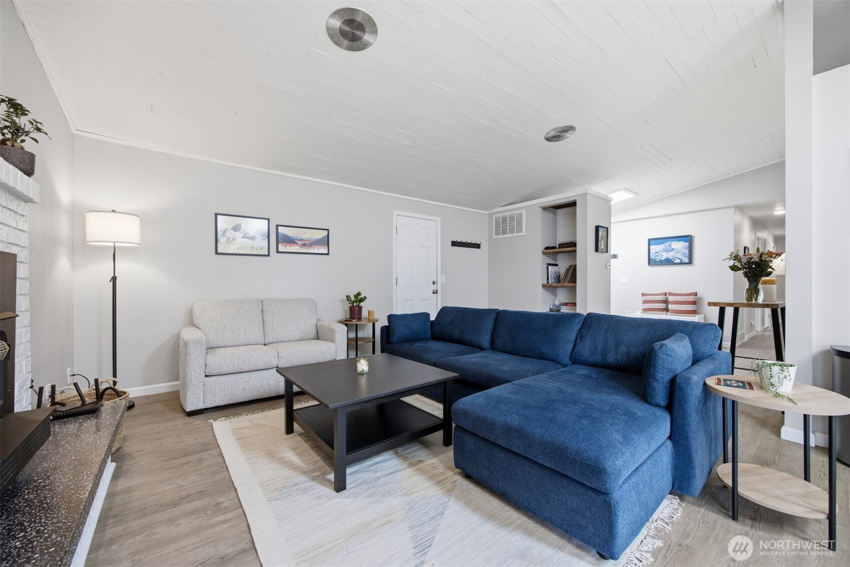 property viewer photo 9