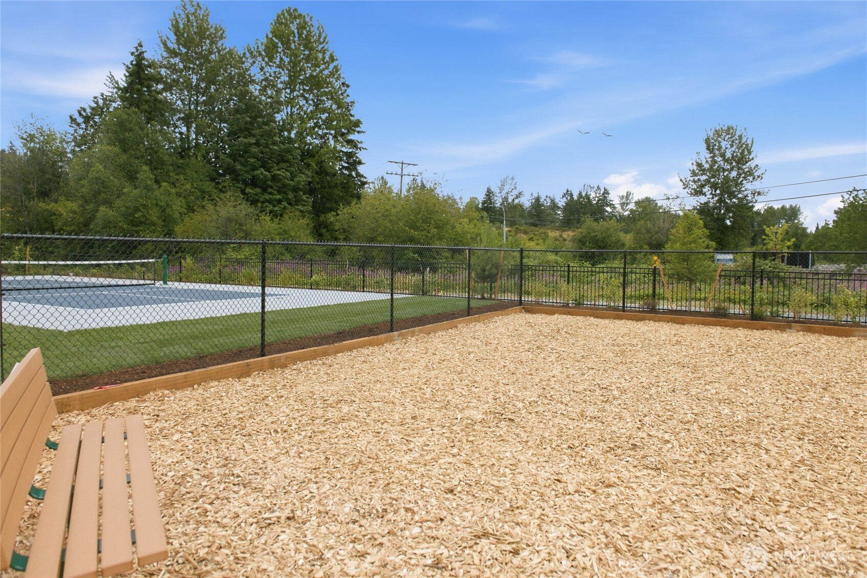 property viewer photo 18