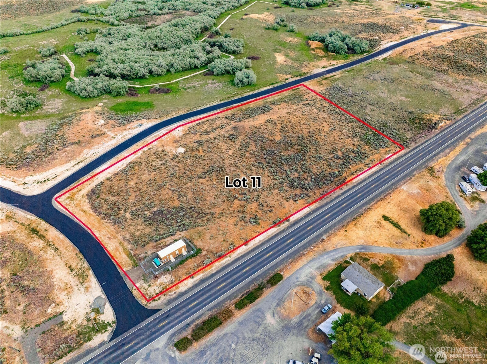 main property photo 1