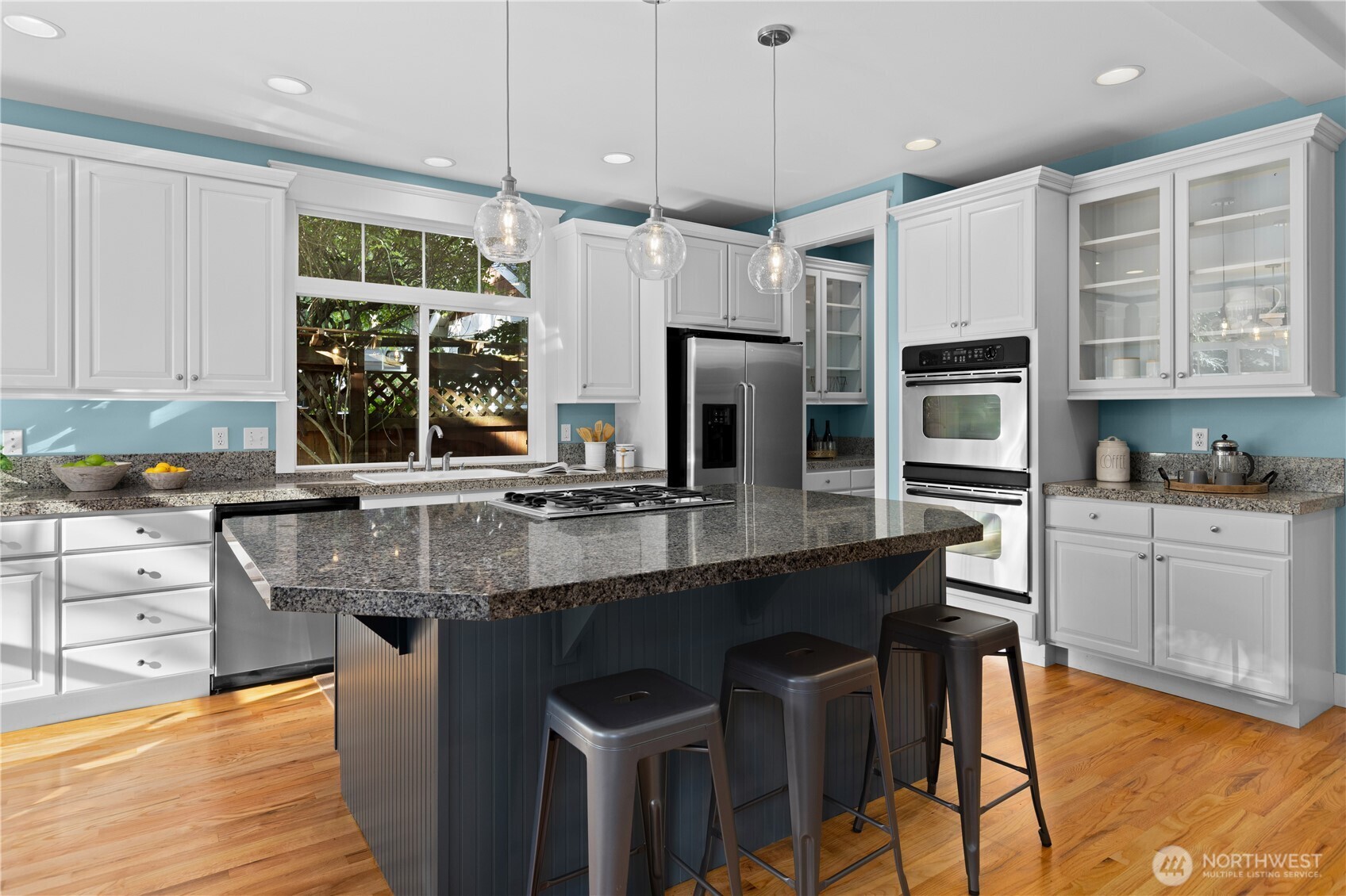 property viewer photo 15