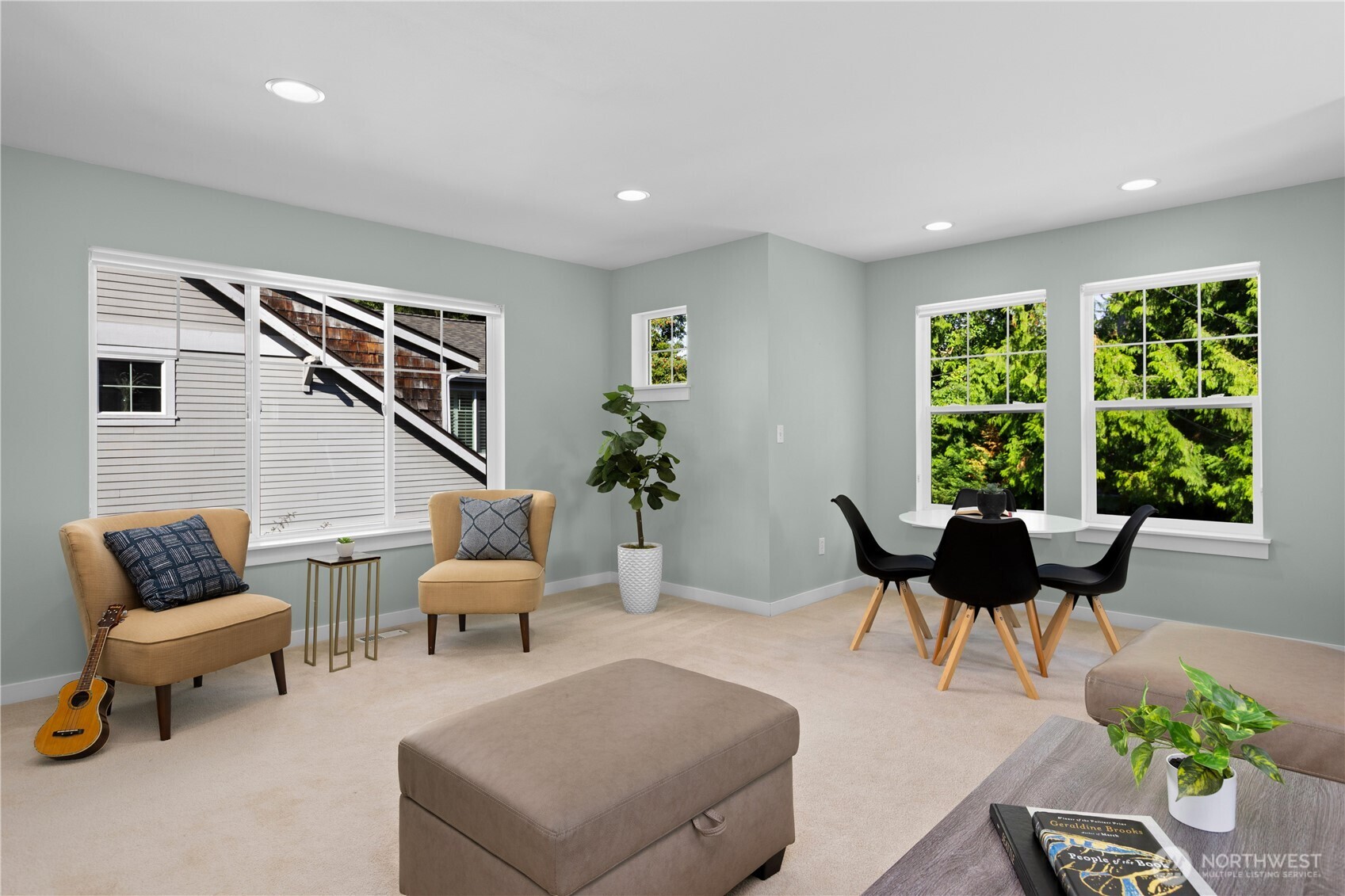 property viewer photo 21