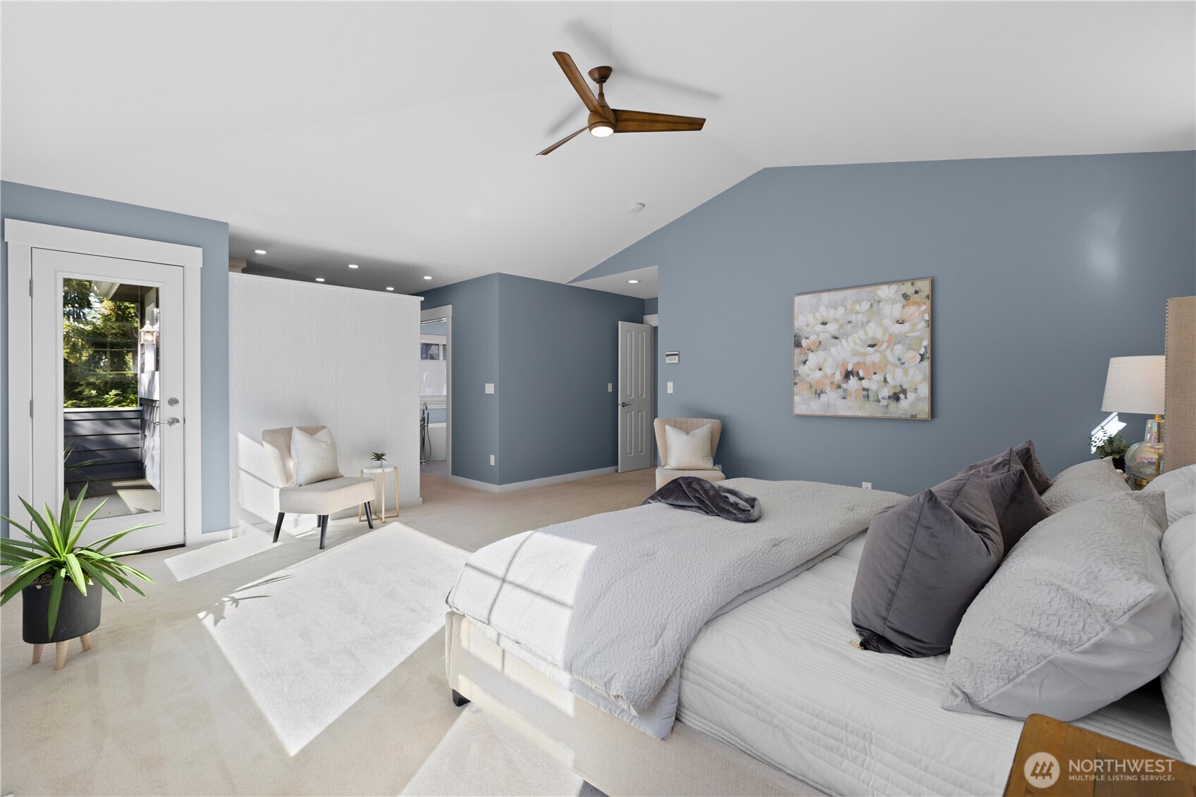 property viewer photo 25