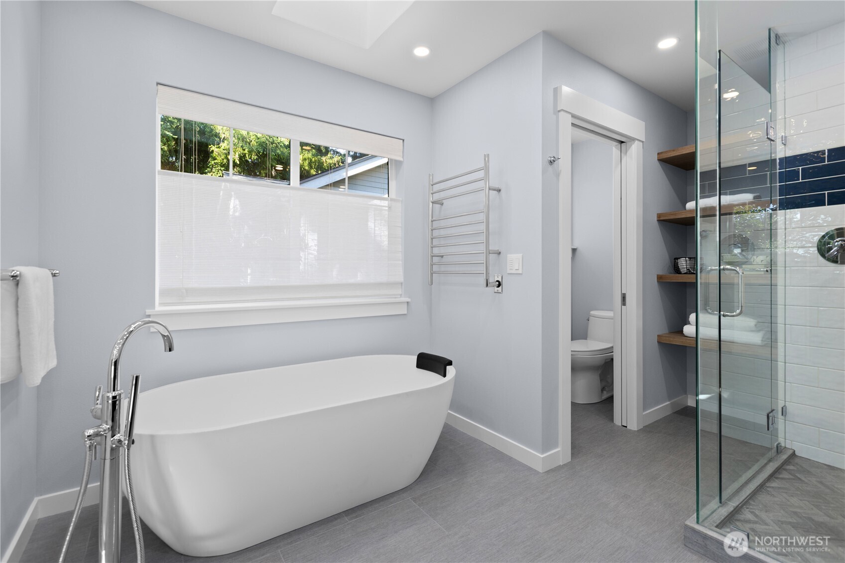 property viewer photo 29