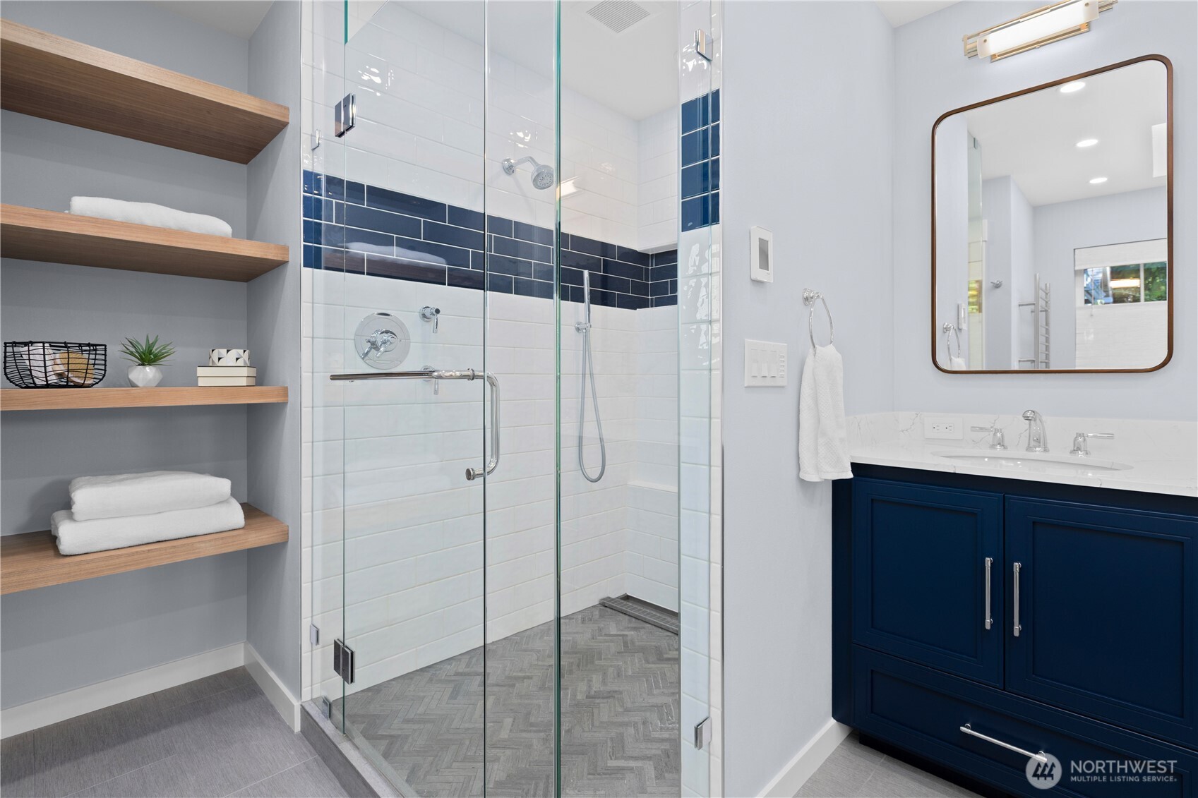 property viewer photo 30