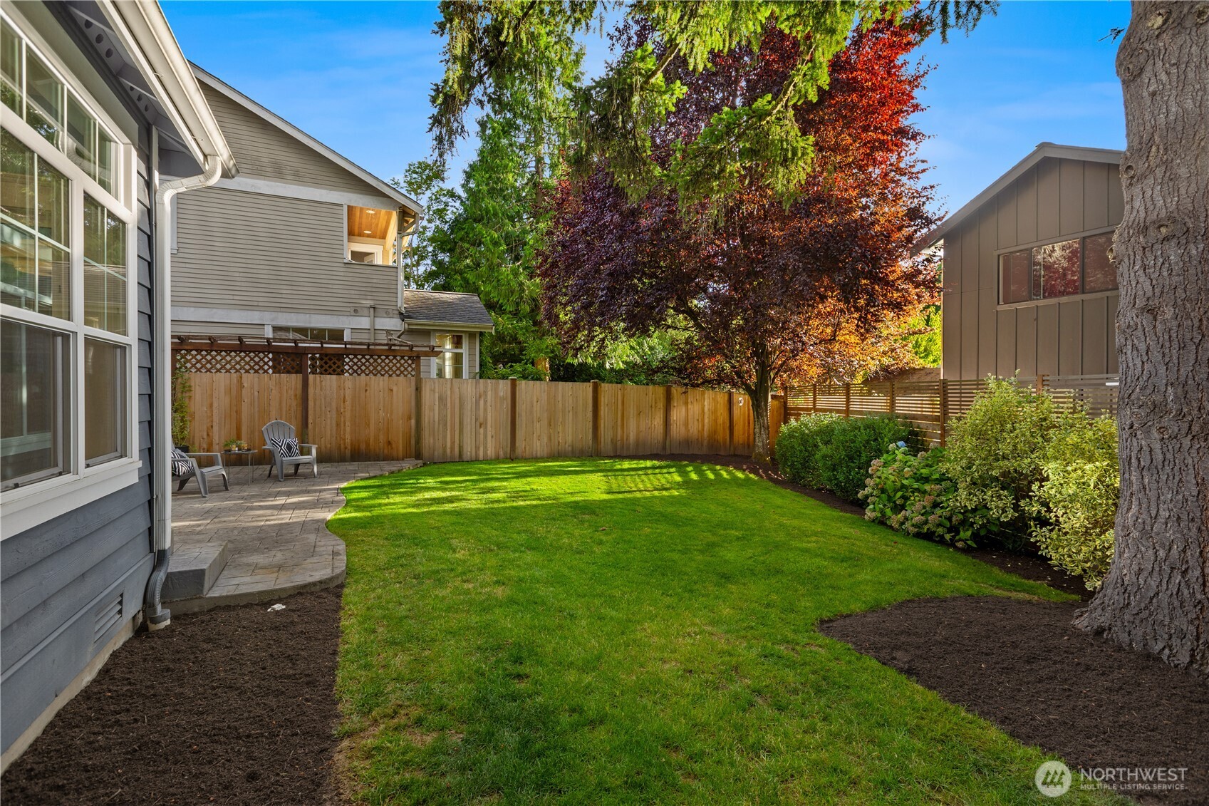 property viewer photo 32
