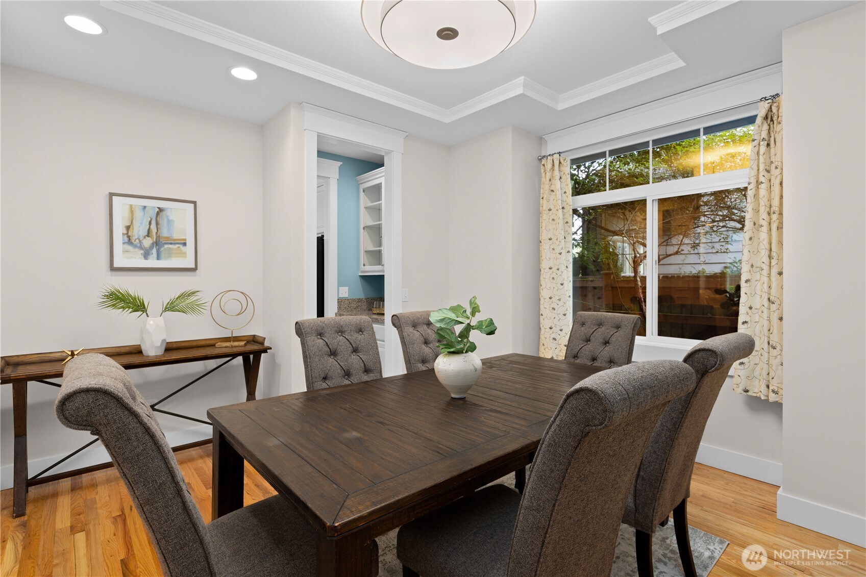 property viewer photo 8