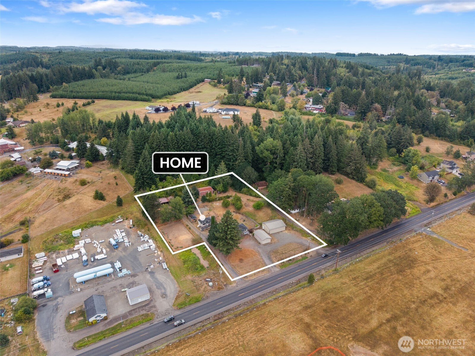 main property photo 7