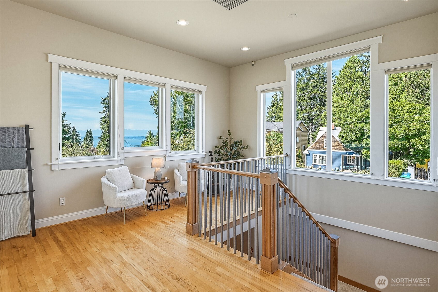 property viewer photo 20
