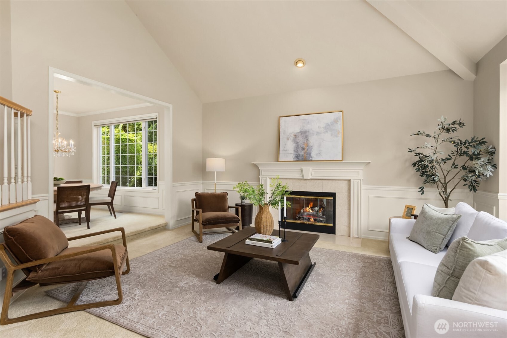 property viewer photo 3