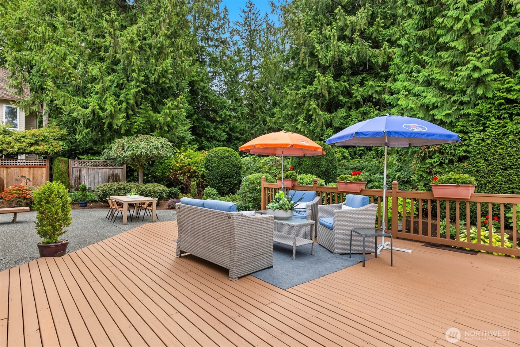 property viewer photo 30
