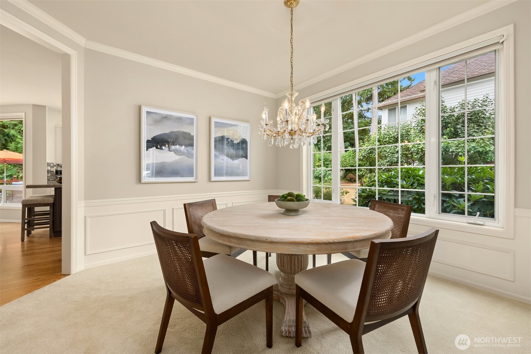 property viewer photo 6