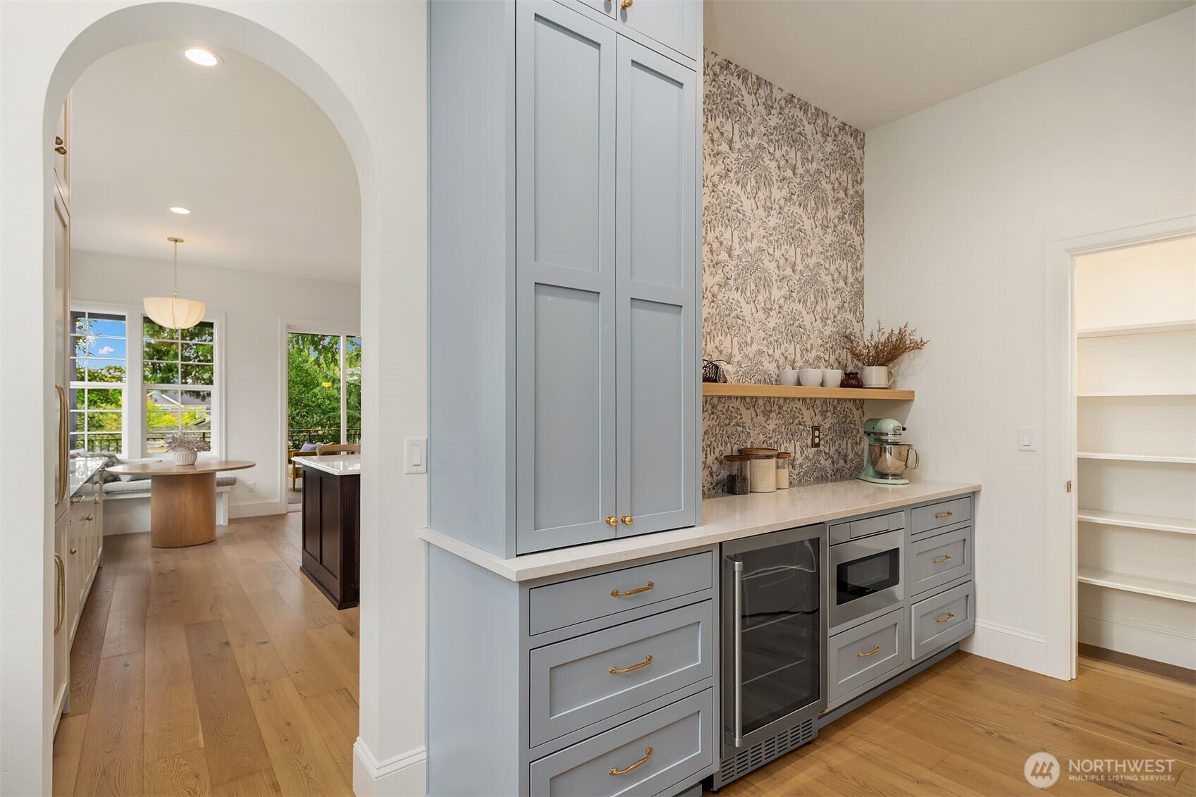 property viewer photo 11