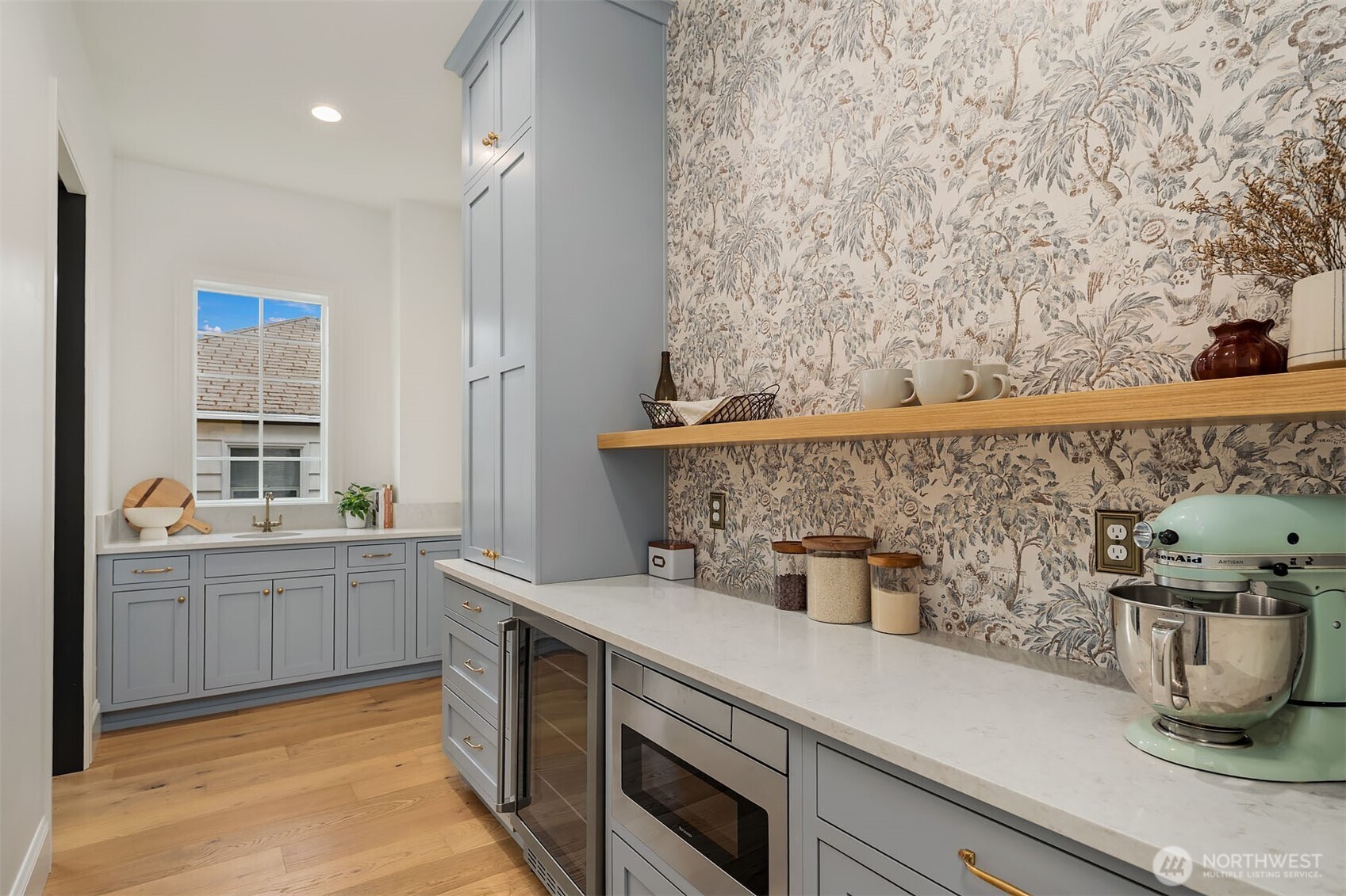 property viewer photo 12