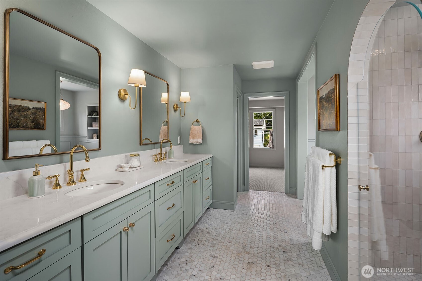 property viewer photo 20