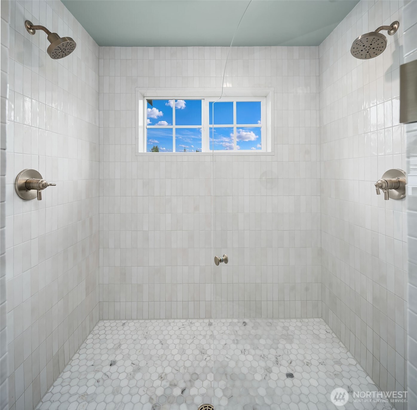 property viewer photo 22
