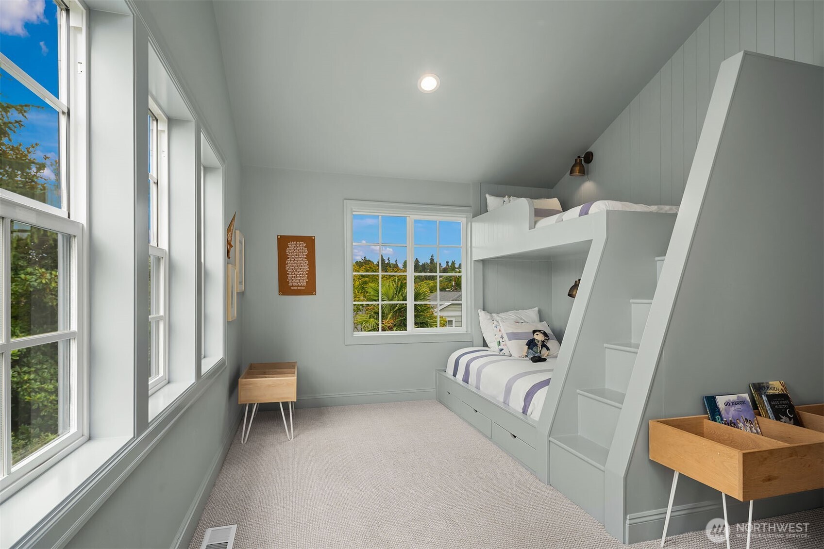 property viewer photo 27