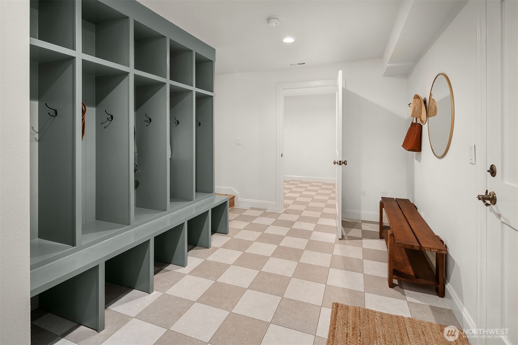 property viewer photo 30