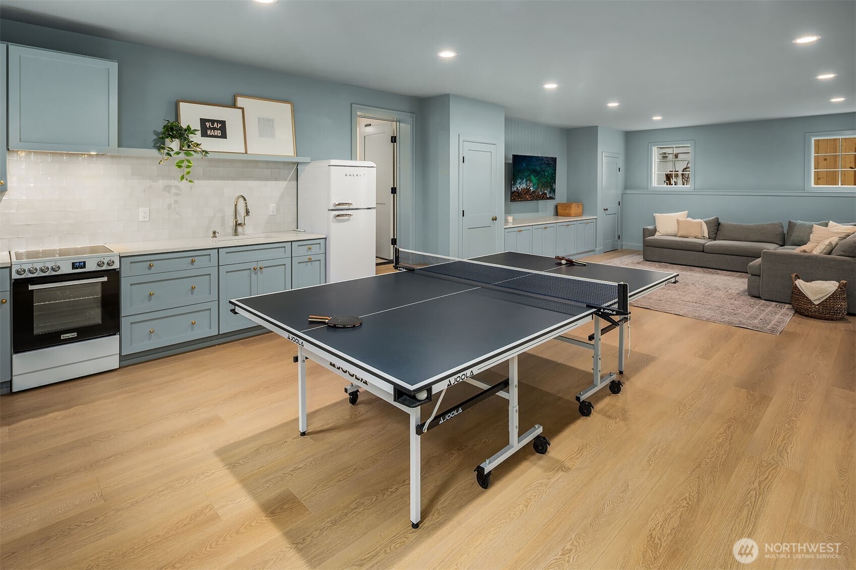 property viewer photo 31