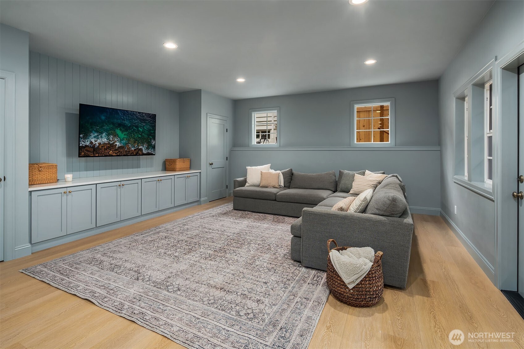 property viewer photo 32