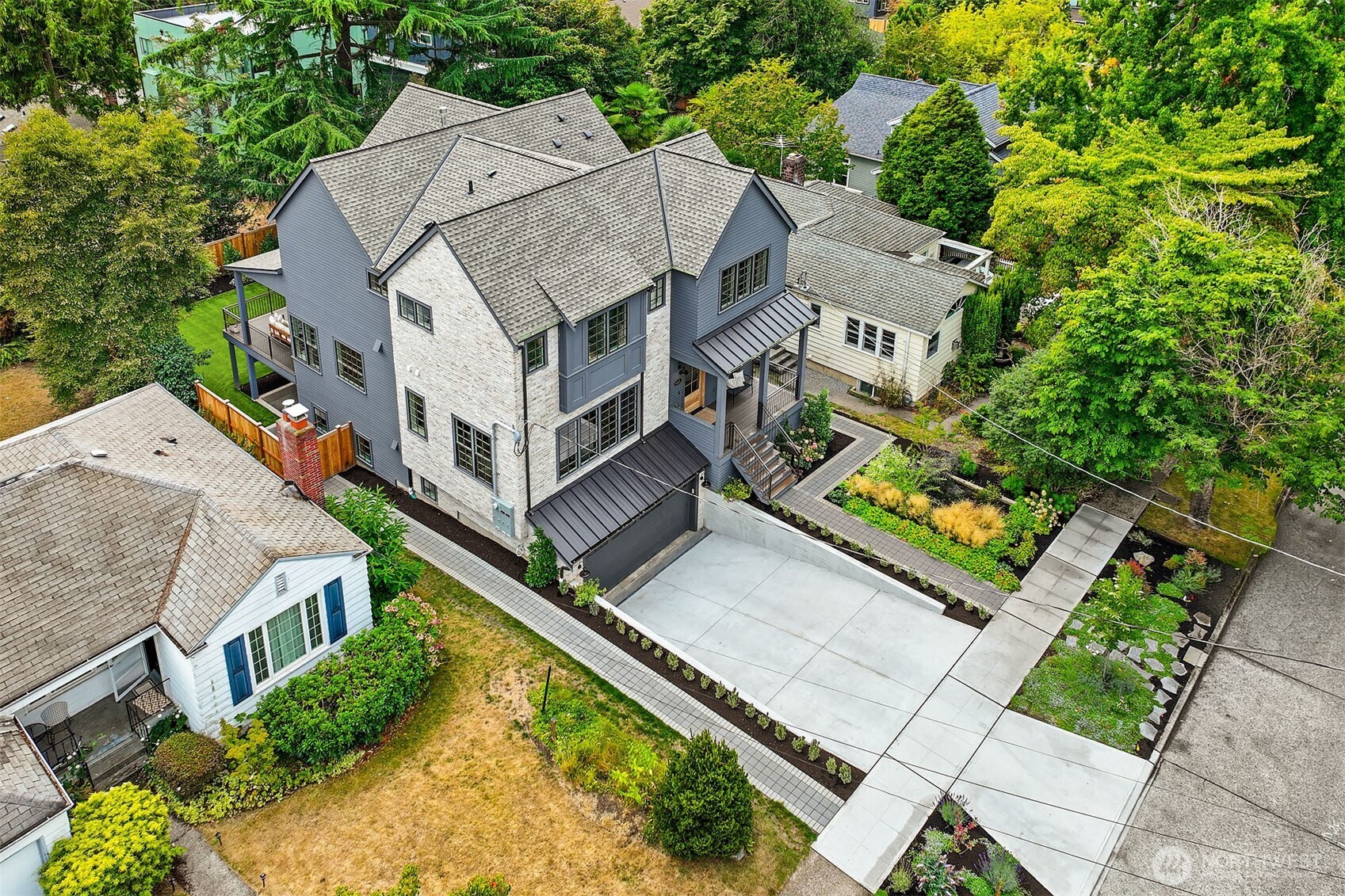 property viewer photo 38