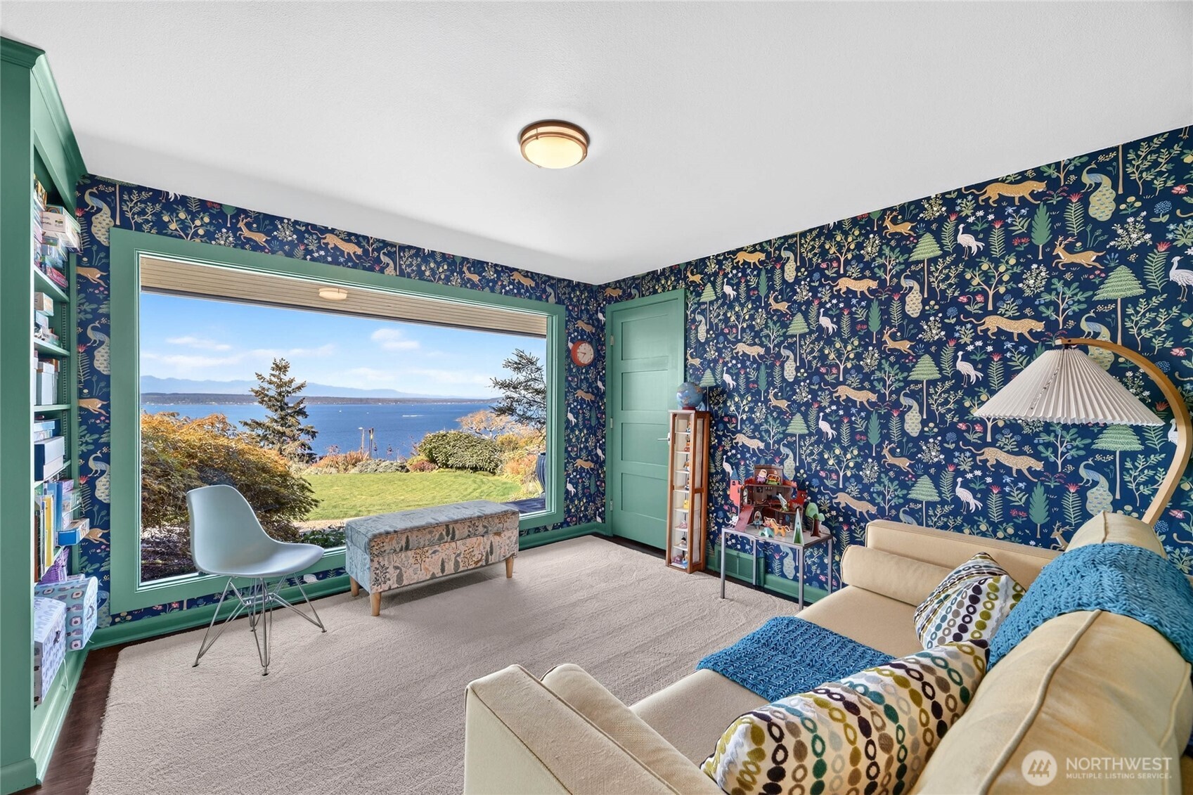 main property photo 19