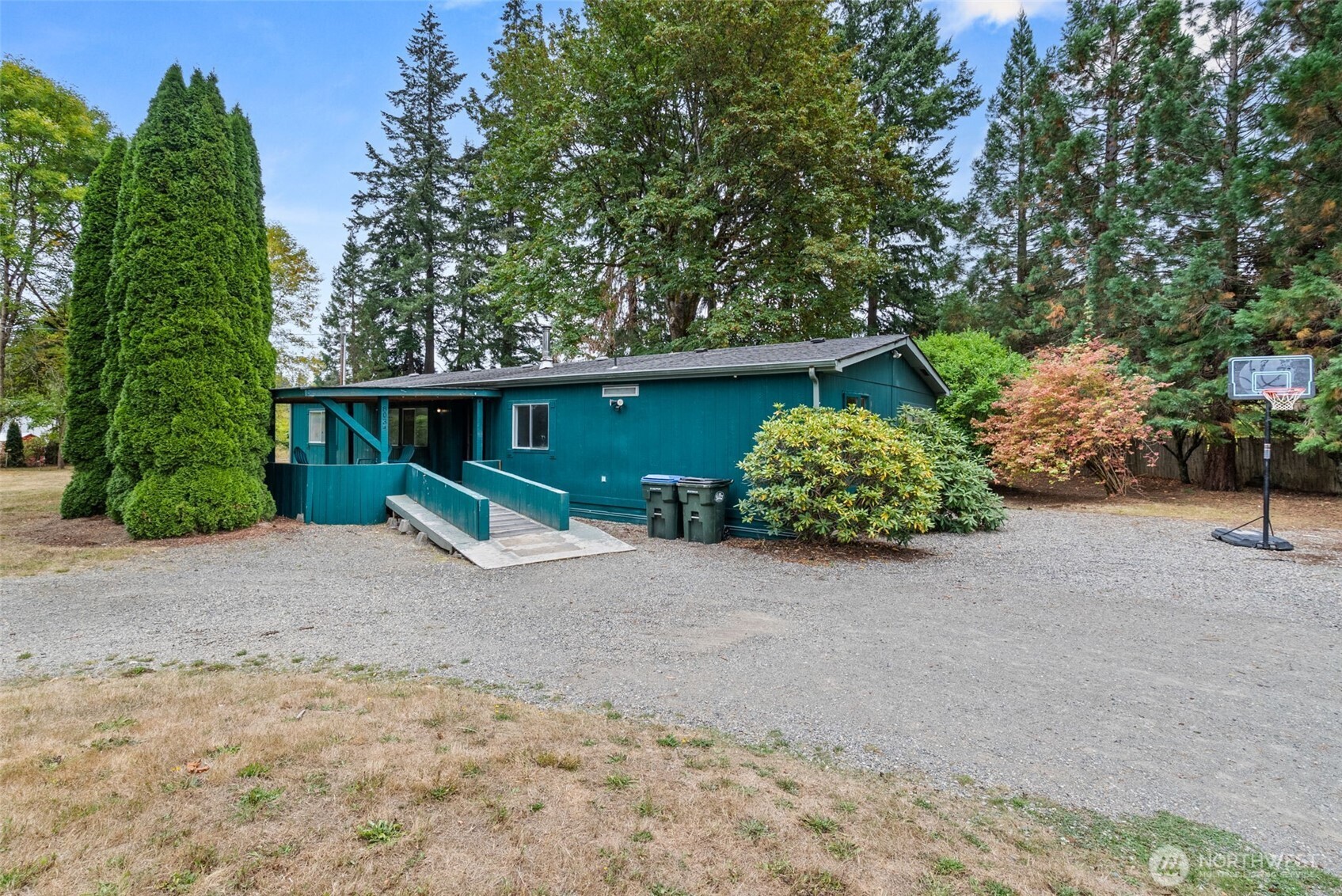 property viewer photo 1