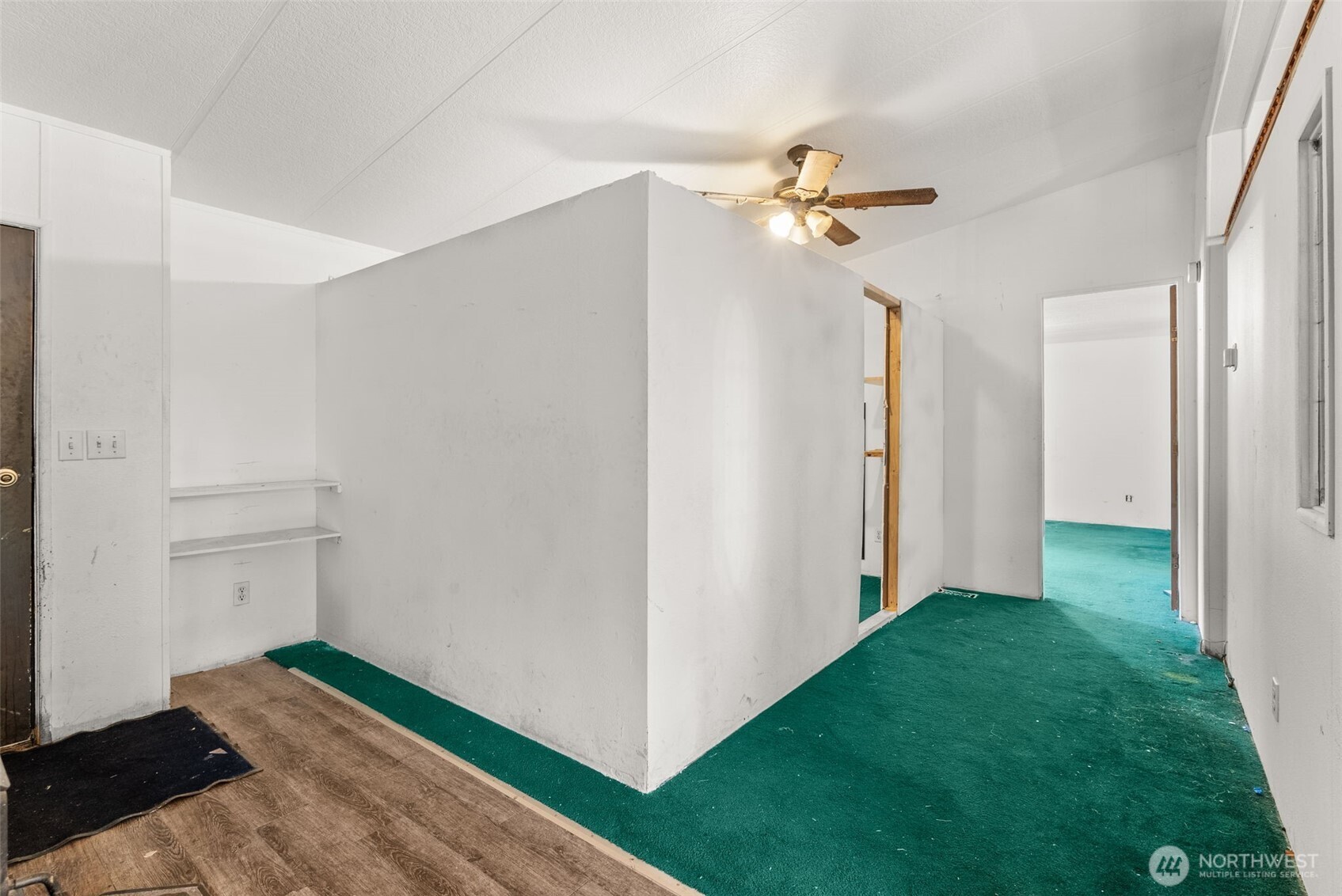property viewer photo 13