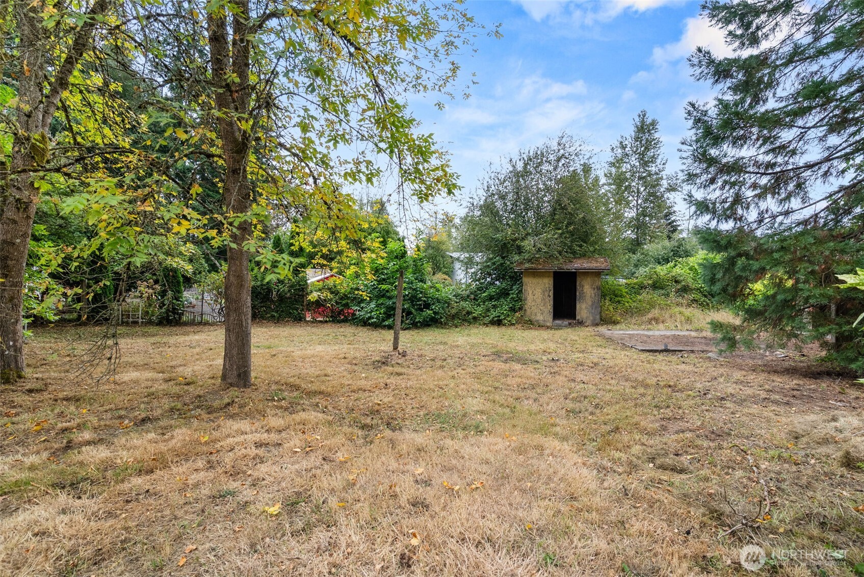 property viewer photo 26