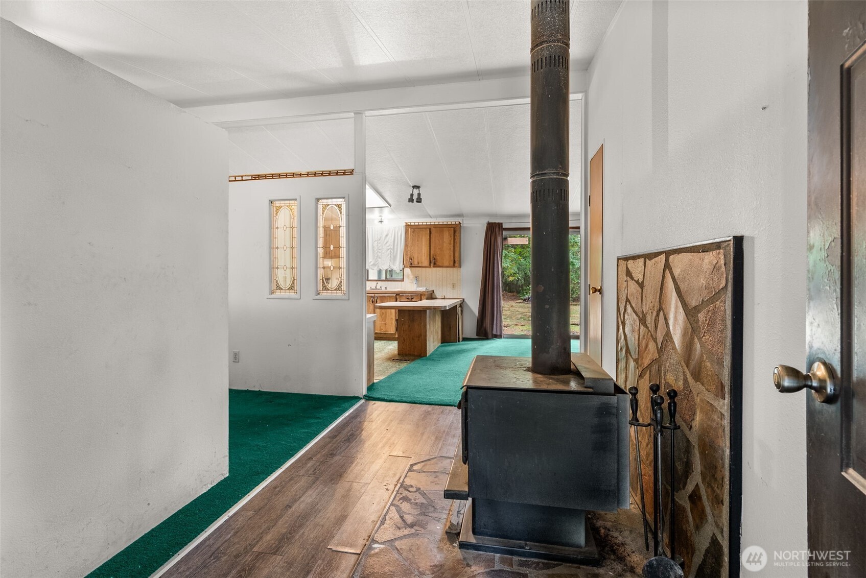 property viewer photo 5