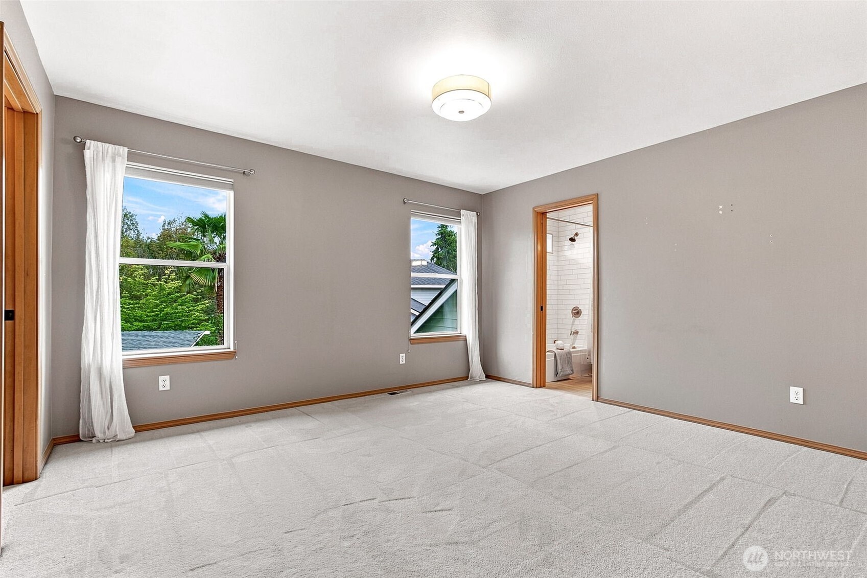 property viewer photo 22