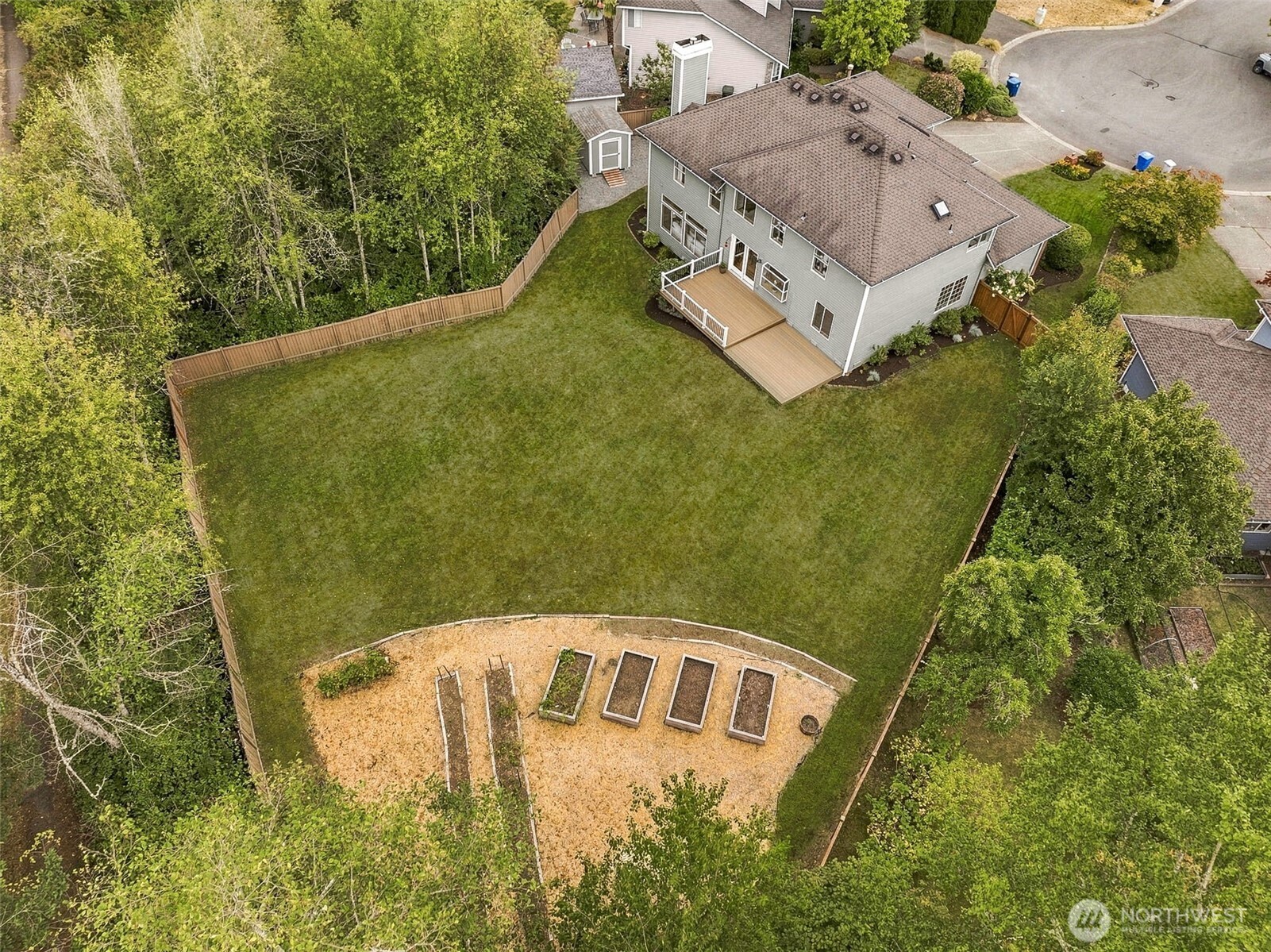 property viewer photo 33