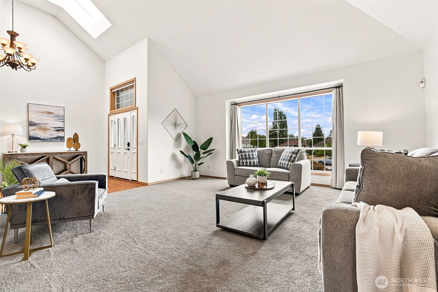 property viewer photo 6