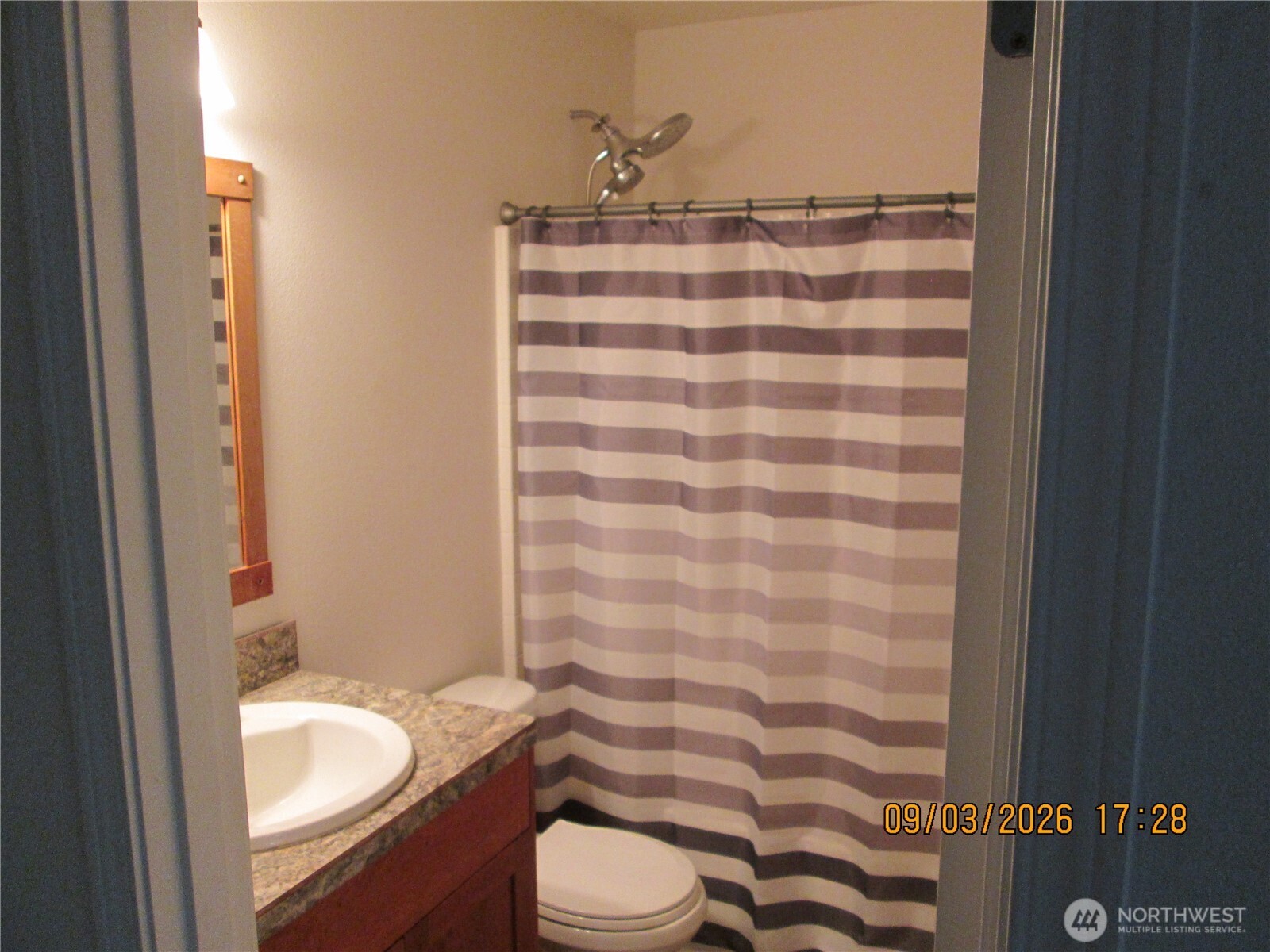 property viewer photo 12