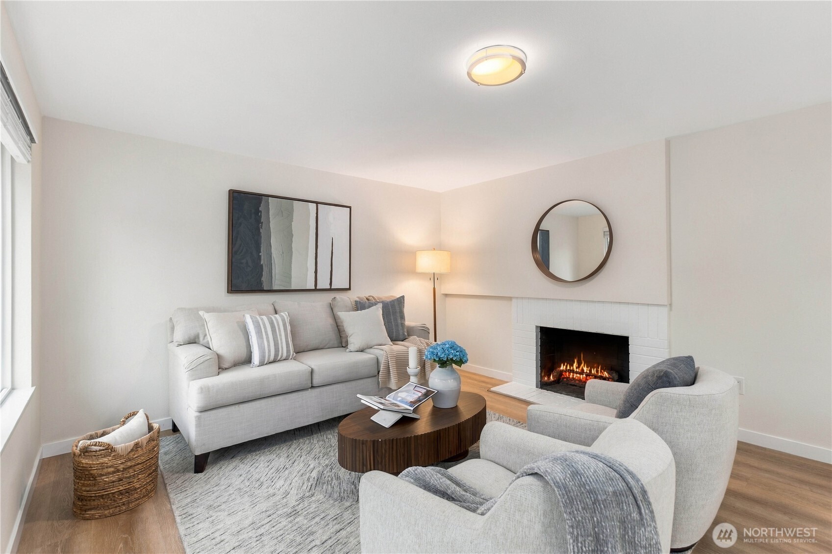 property viewer photo 12