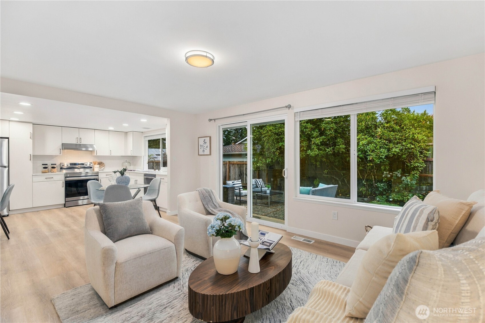 property viewer photo 14