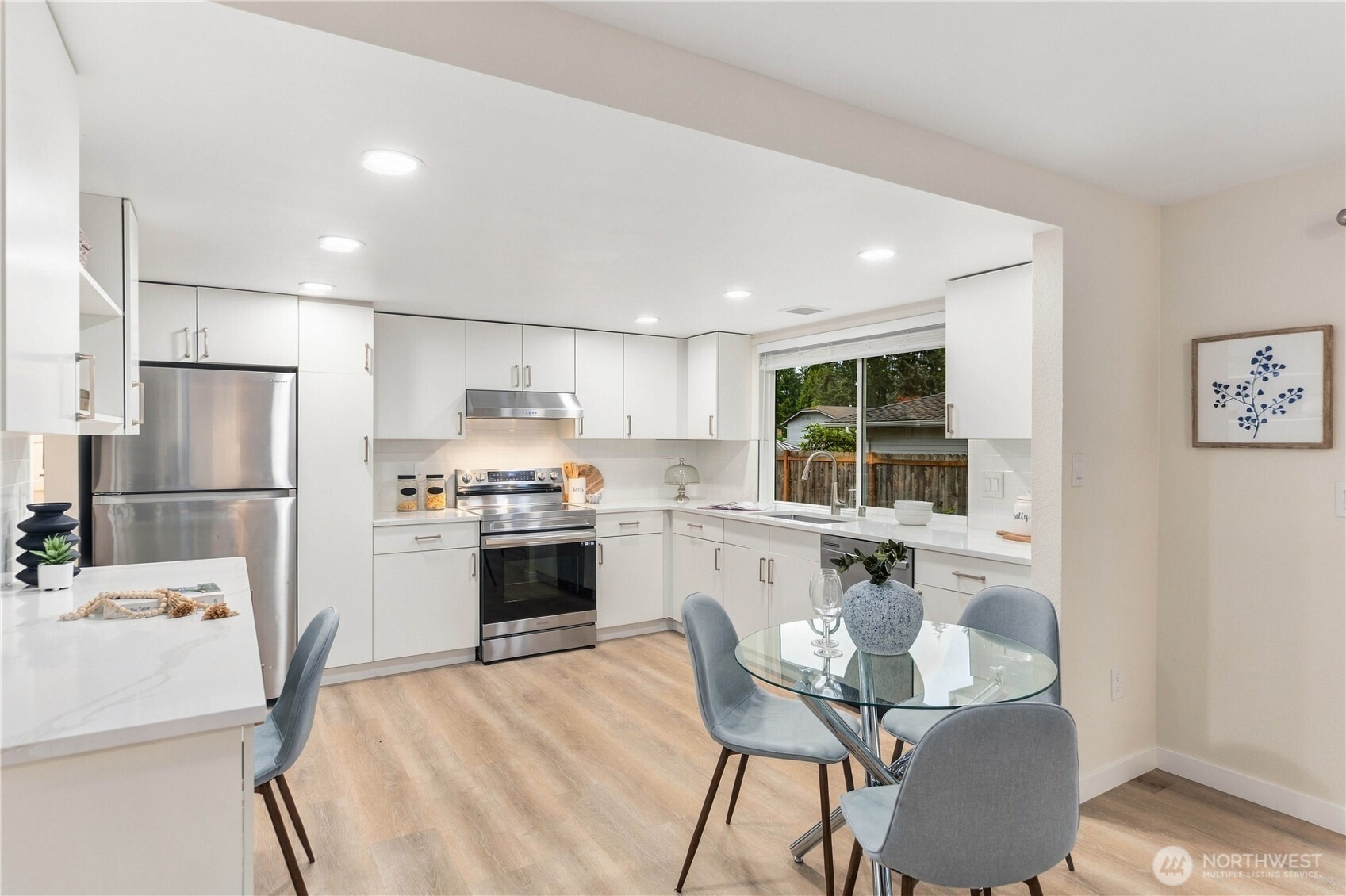 property viewer photo 15