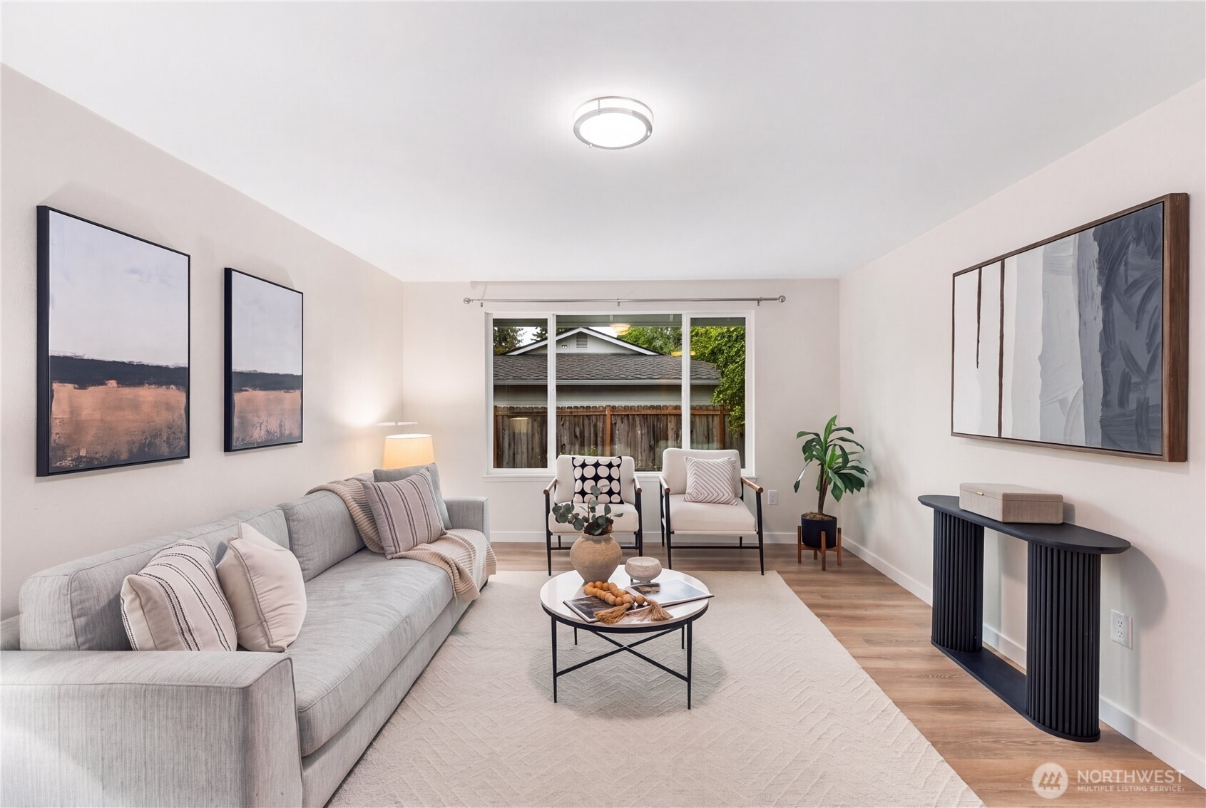 property viewer photo 5