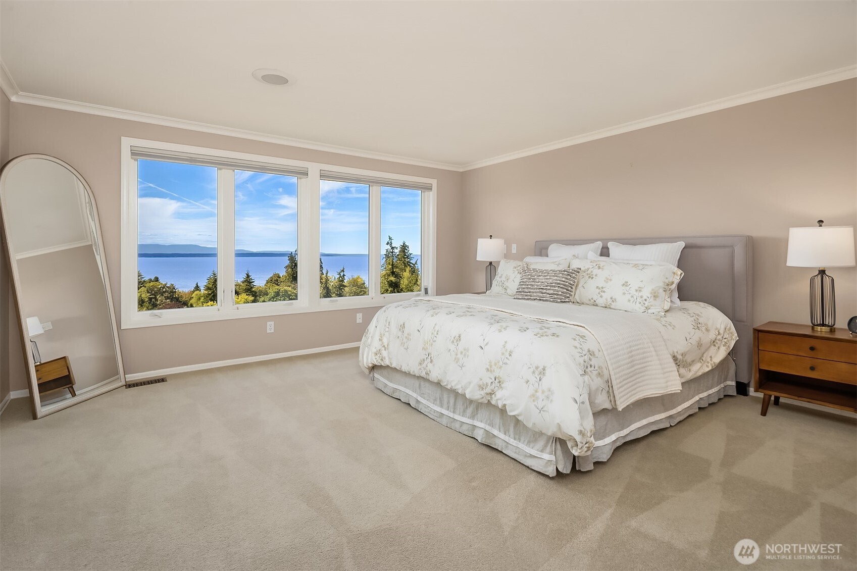 property viewer photo 21