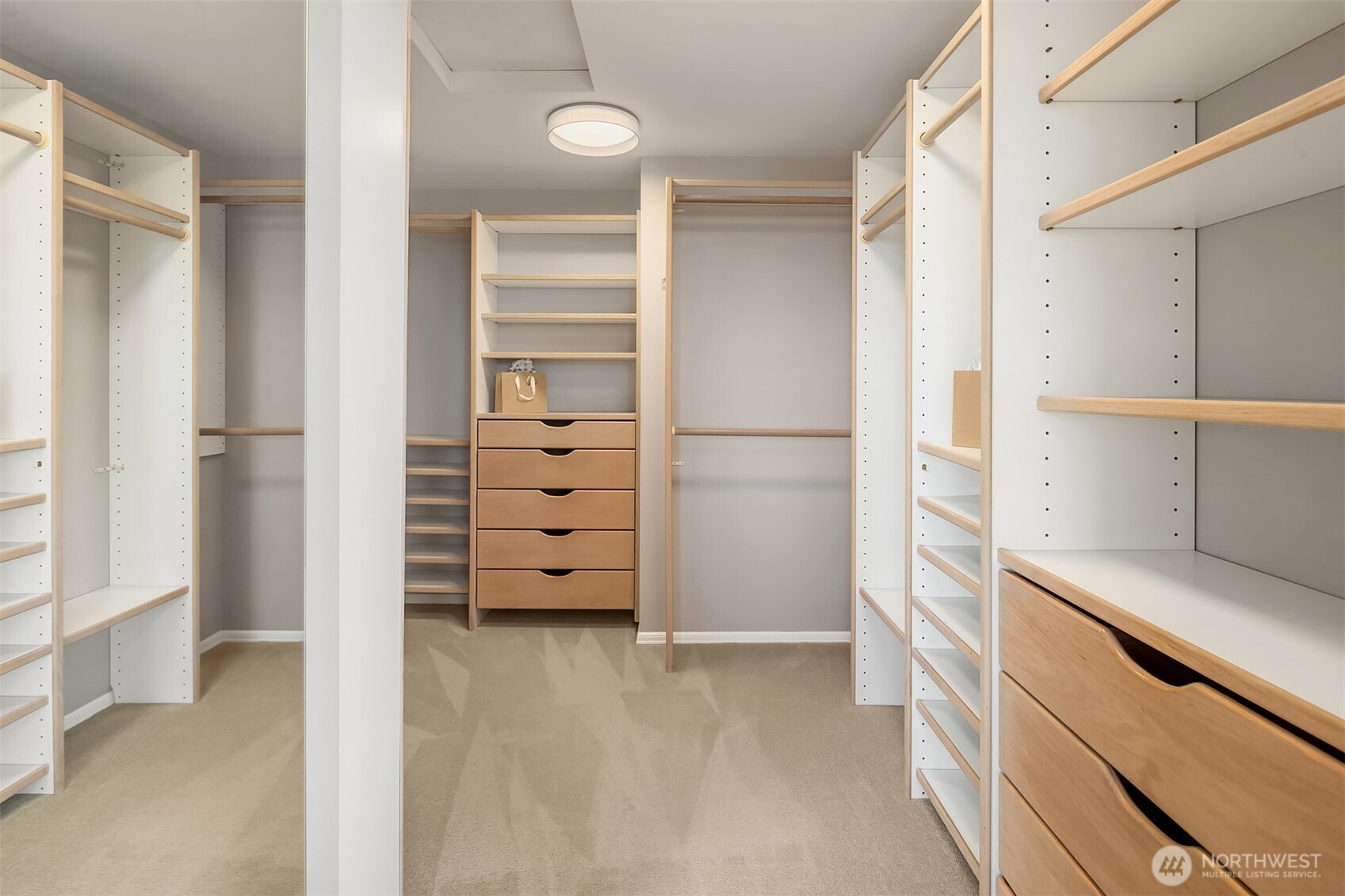 property viewer photo 25