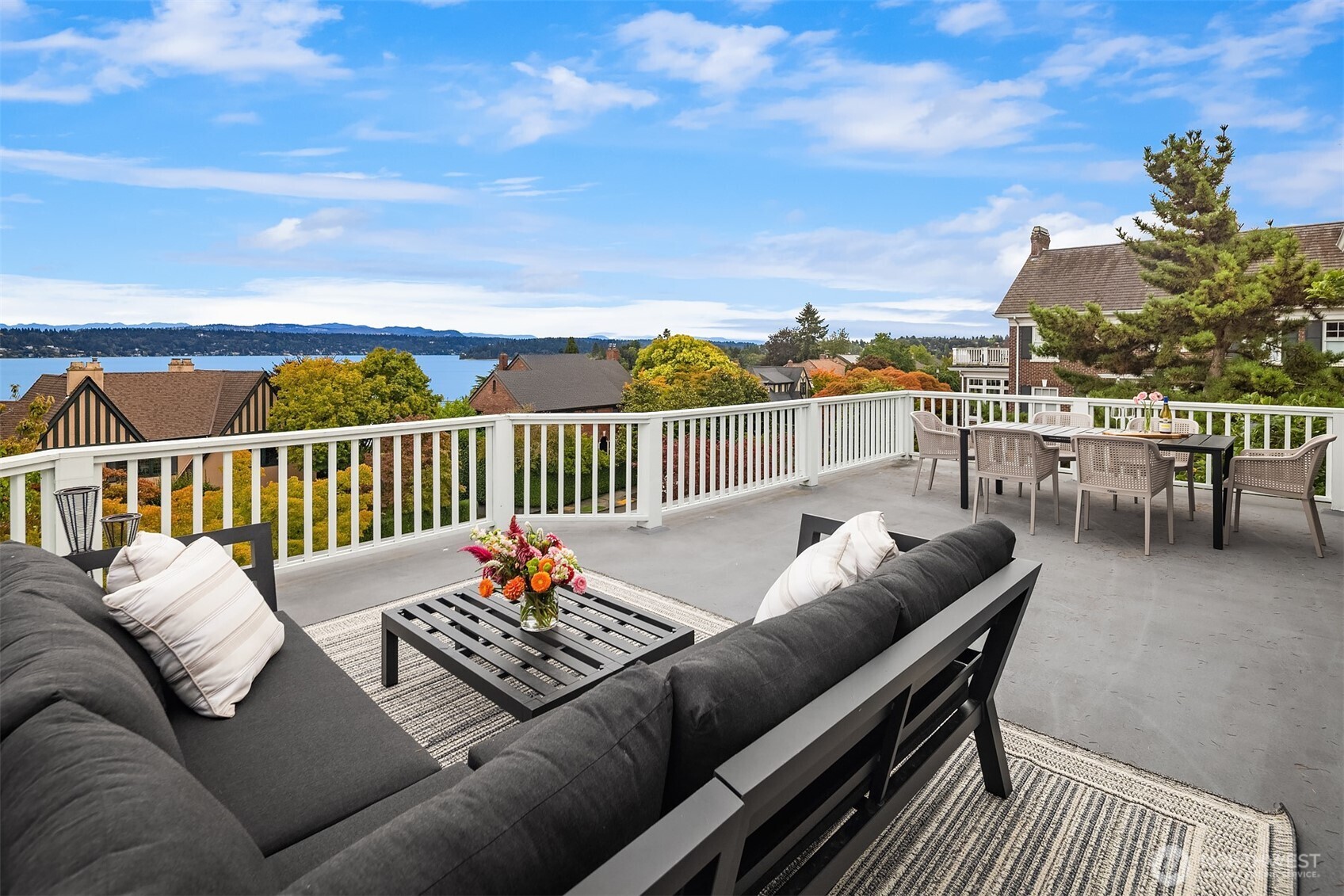 property viewer photo 1