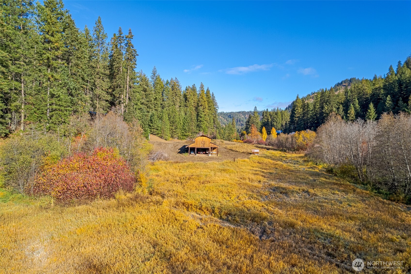 main property photo 5