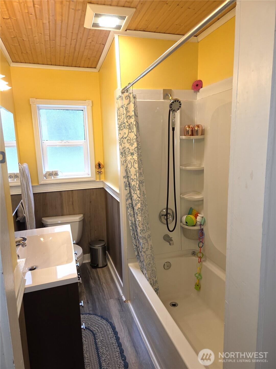 property viewer photo 10