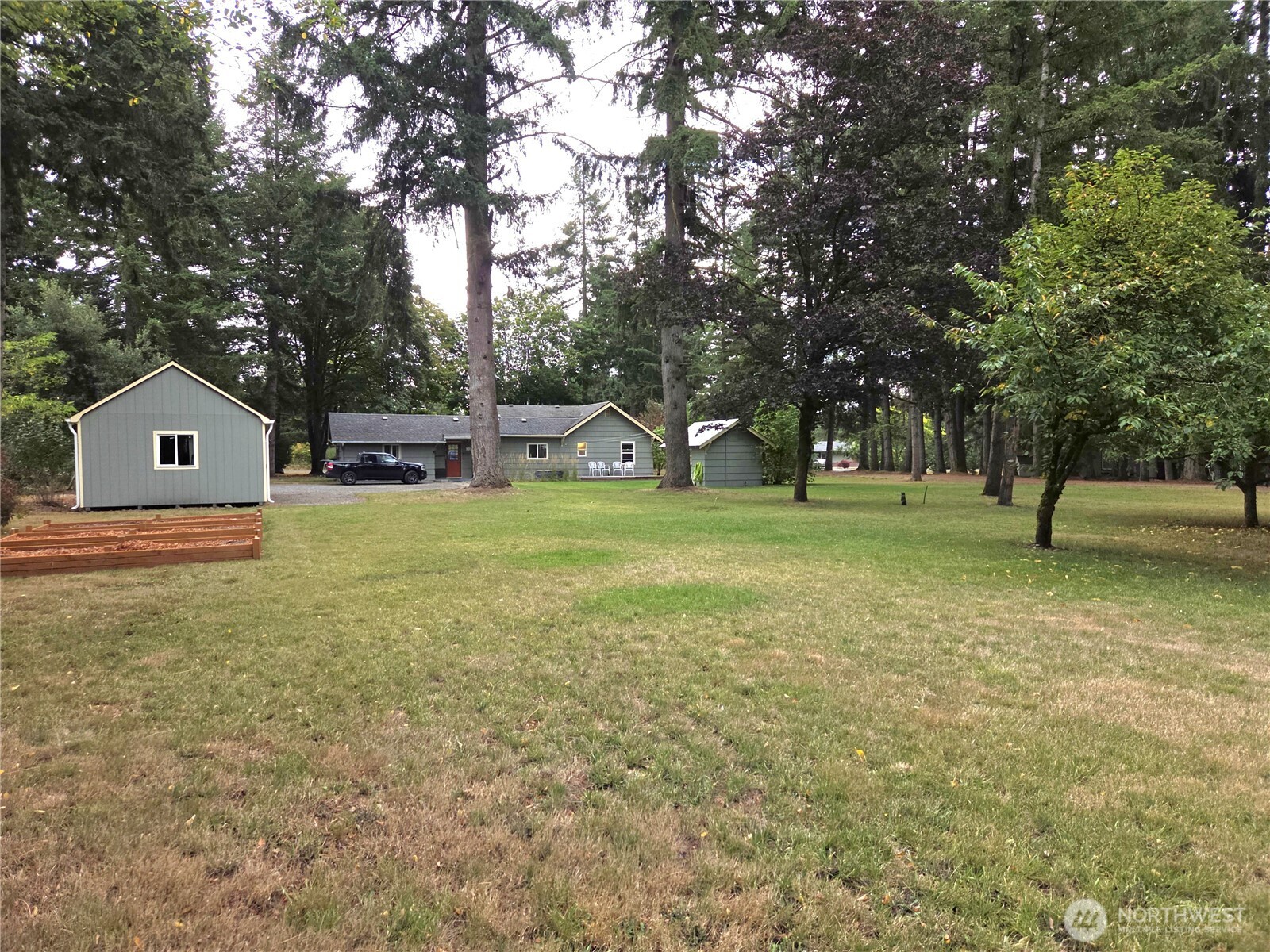 property viewer photo 12