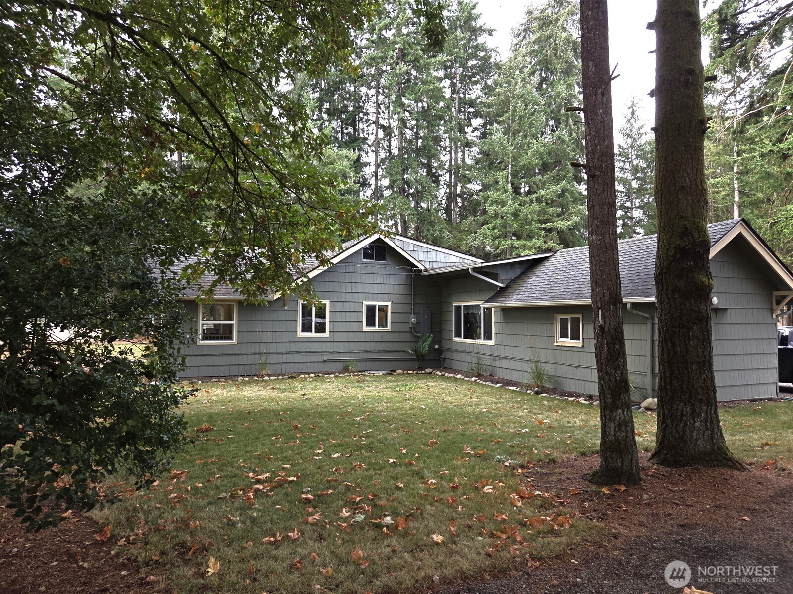 property viewer photo 16