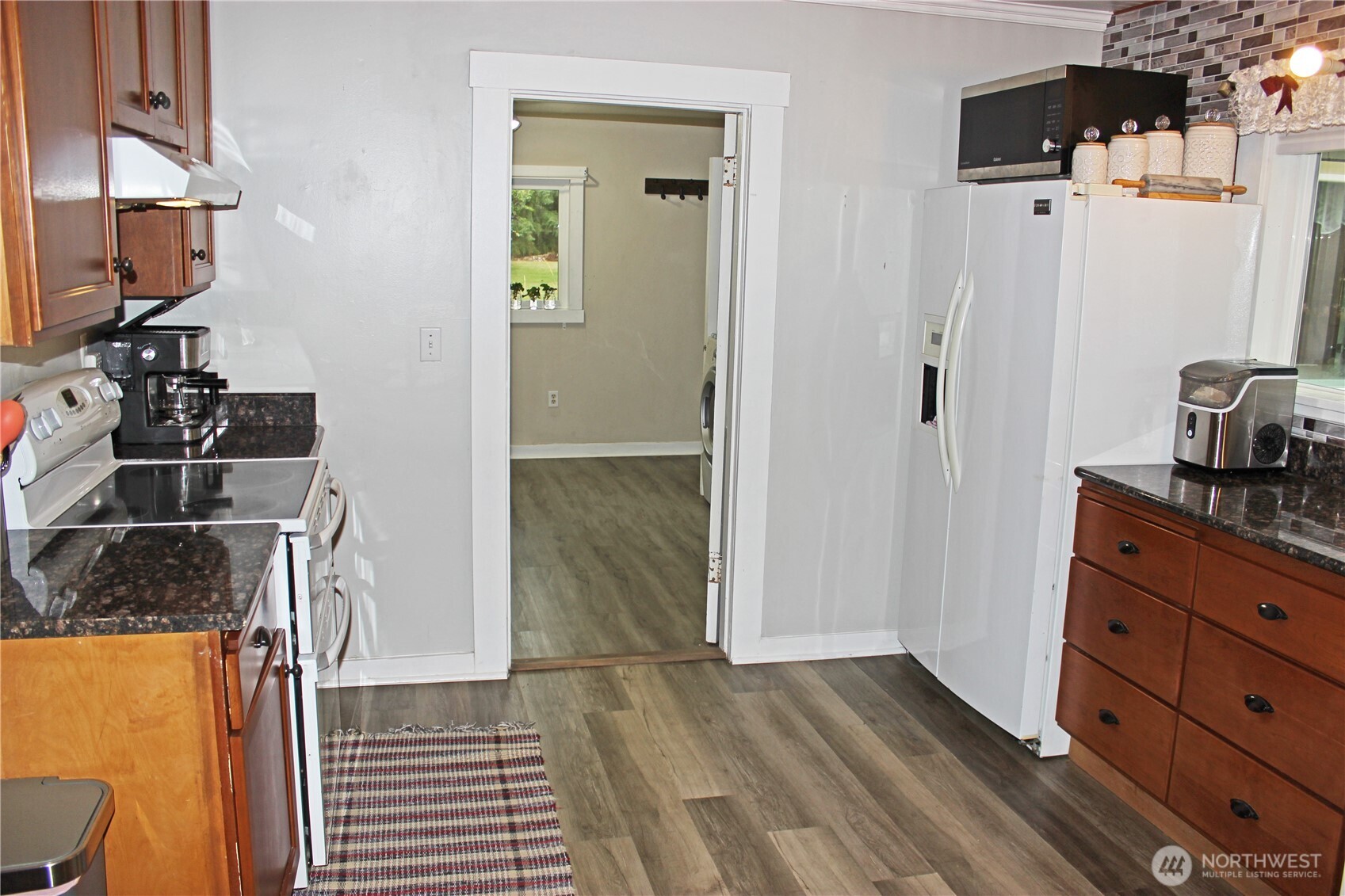 property viewer photo 32