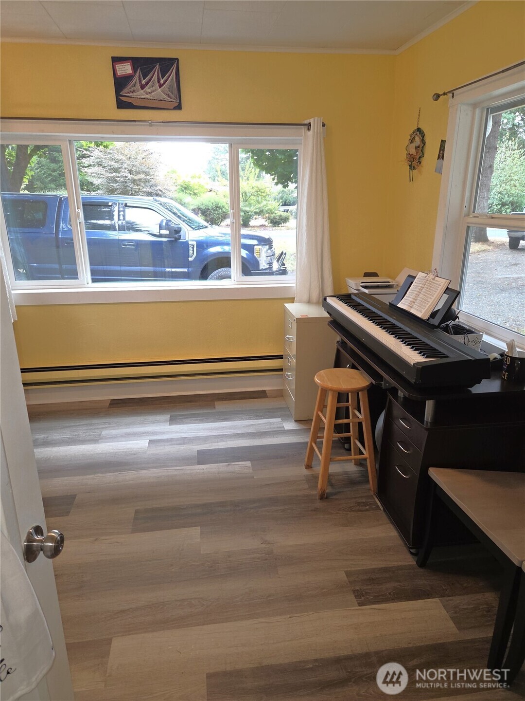 property viewer photo 6