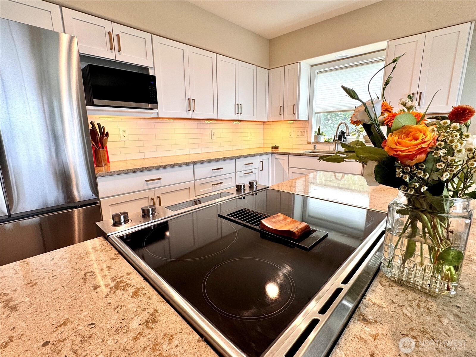 property viewer photo 11