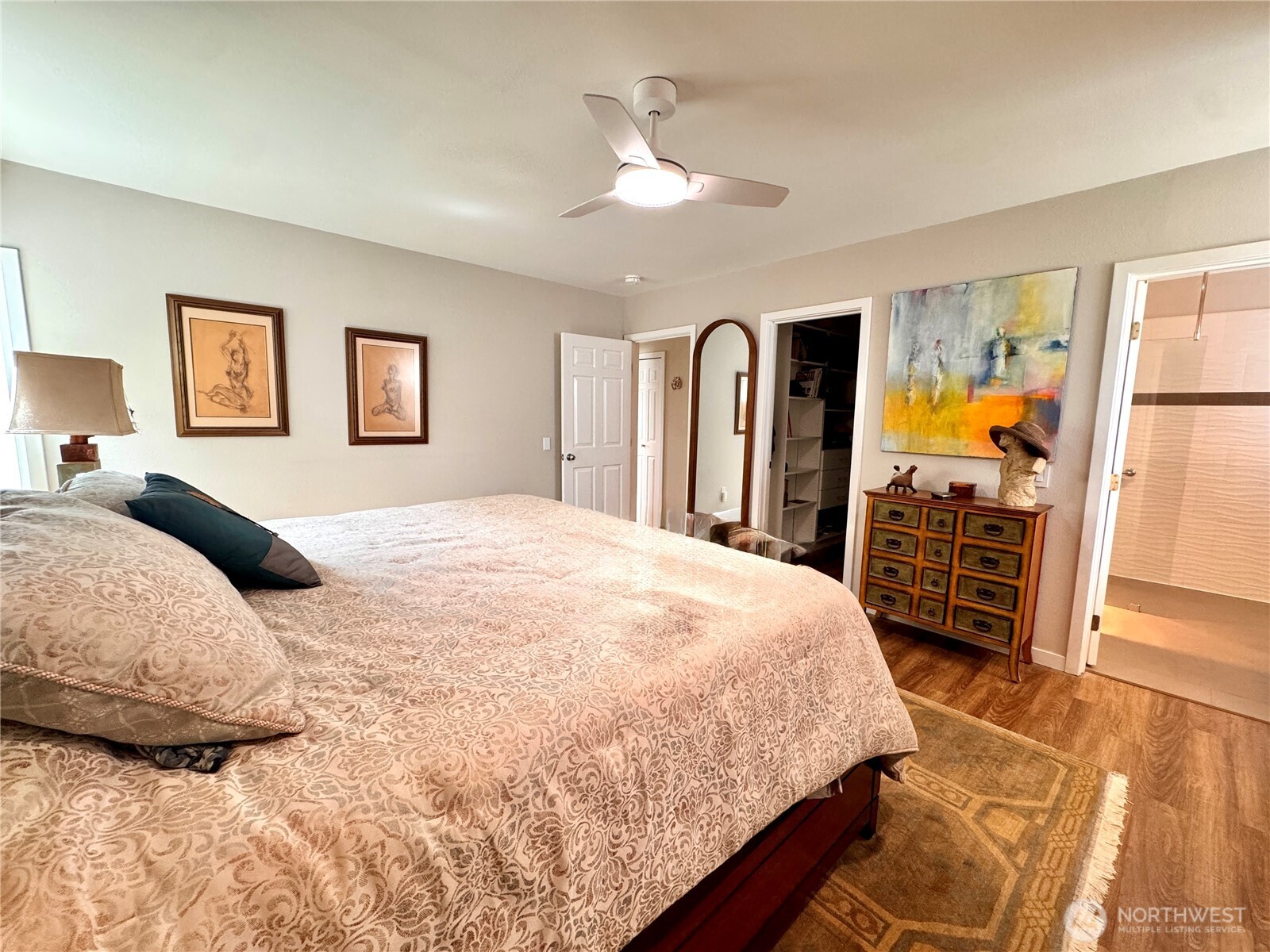 property viewer photo 16