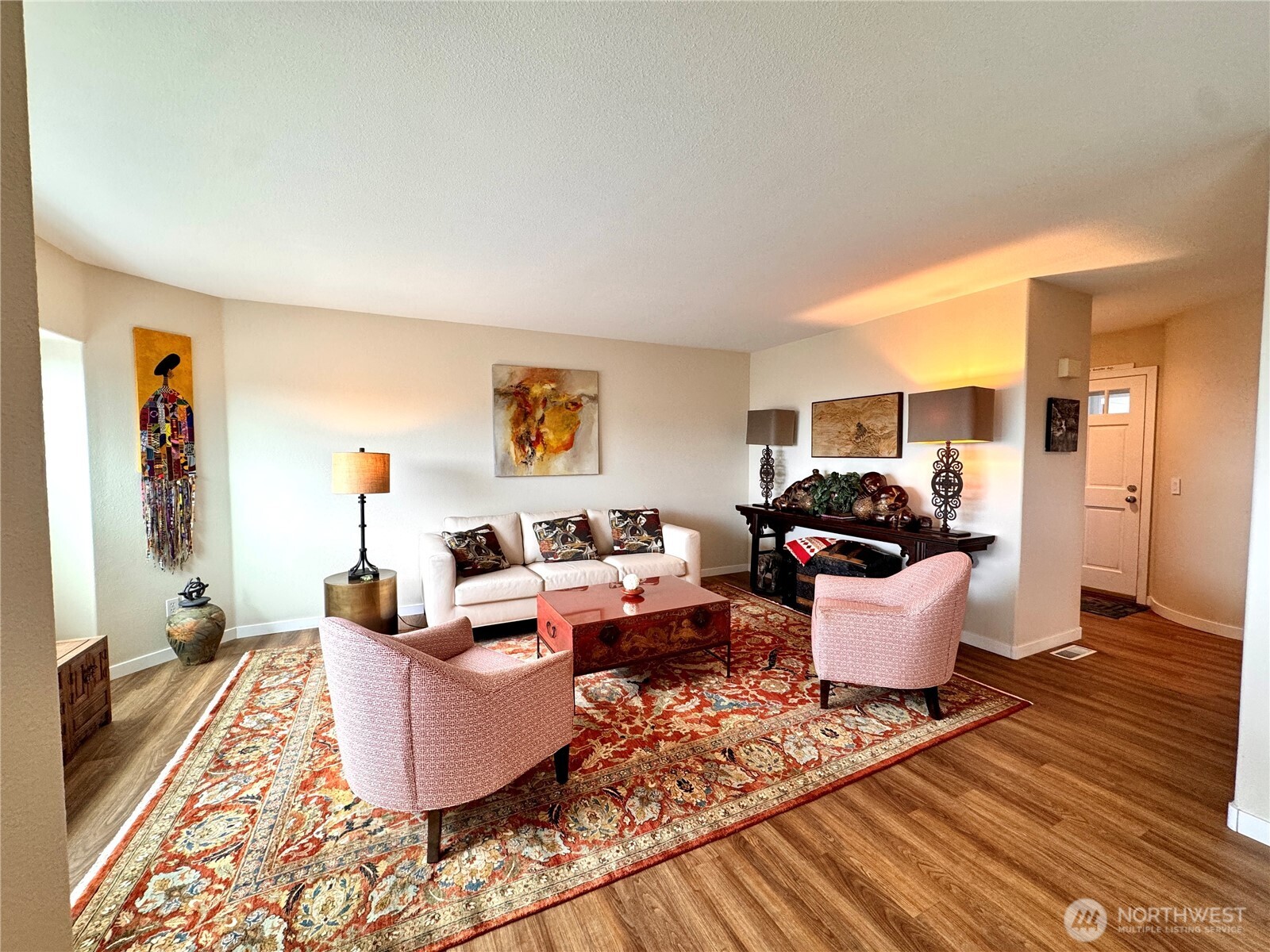 property viewer photo 2