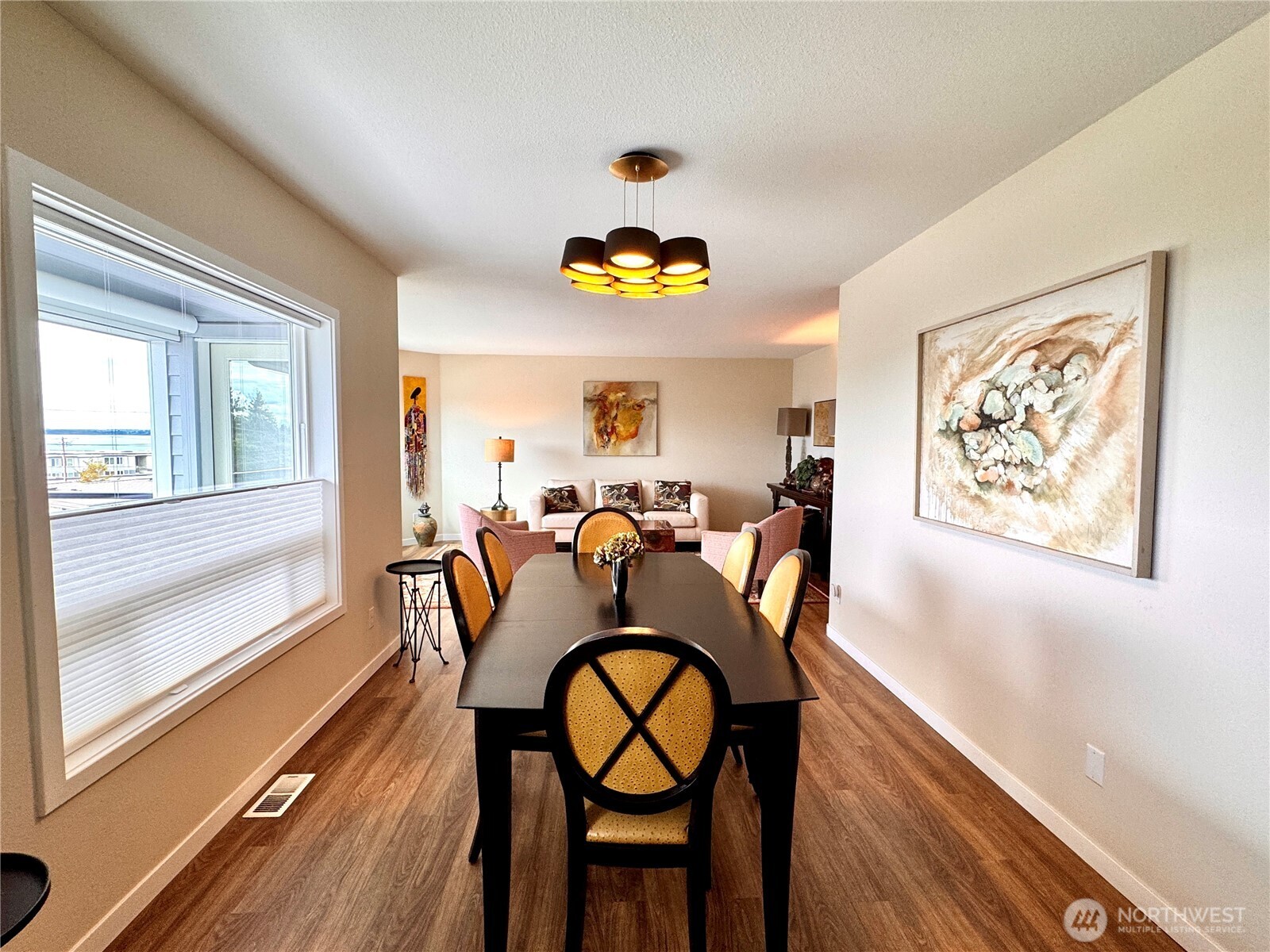 property viewer photo 5